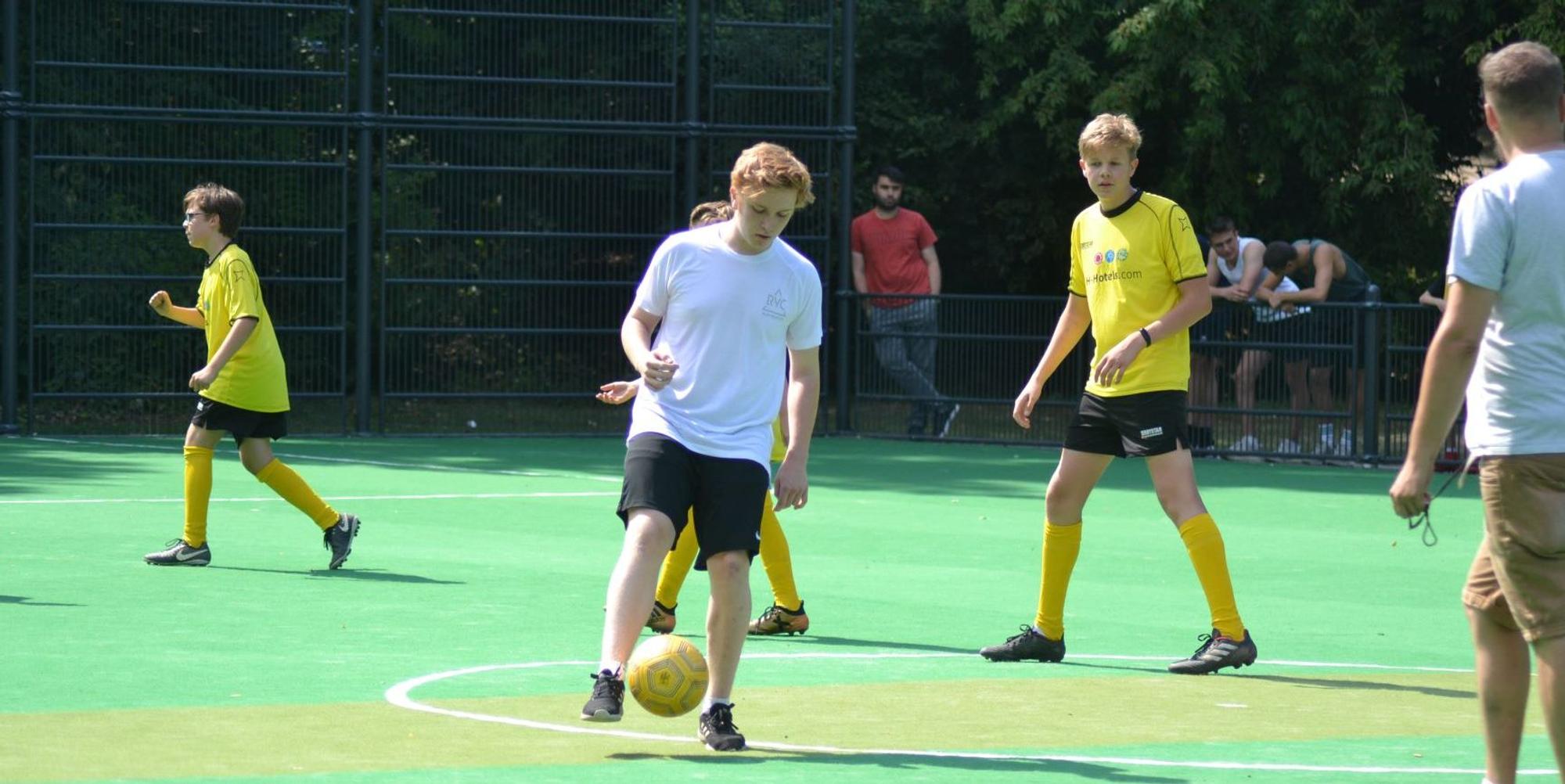 Spielszenen2