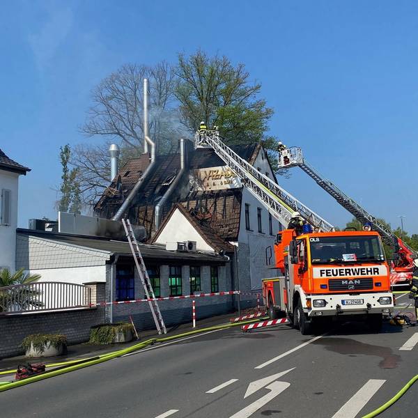 Feuer-Grillhaus3