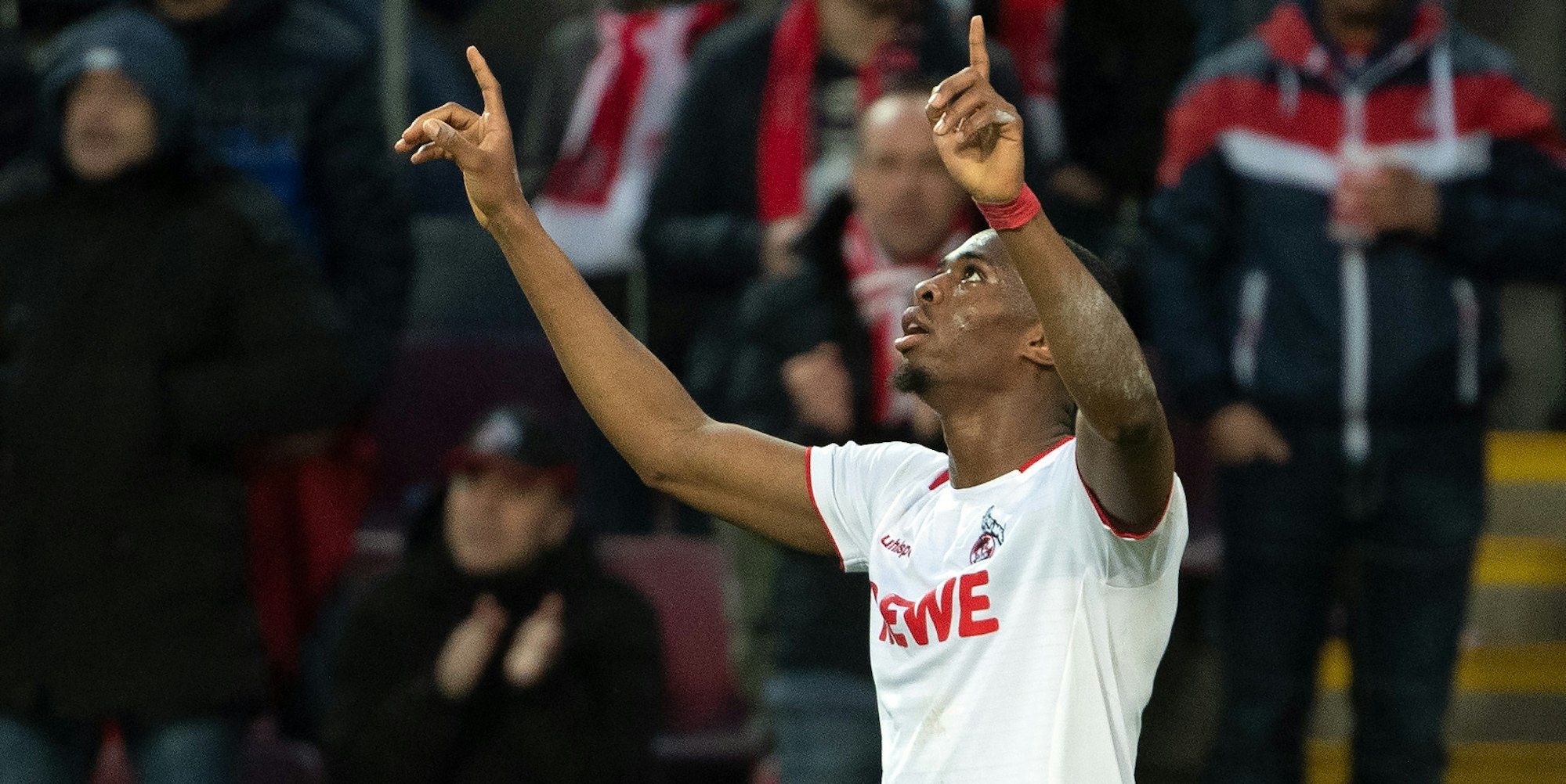 KR Ehizibue Wechselt