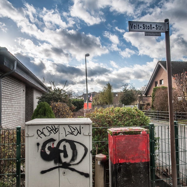 veit-stoss-str-vodafone-leverkusen_ALF_4907