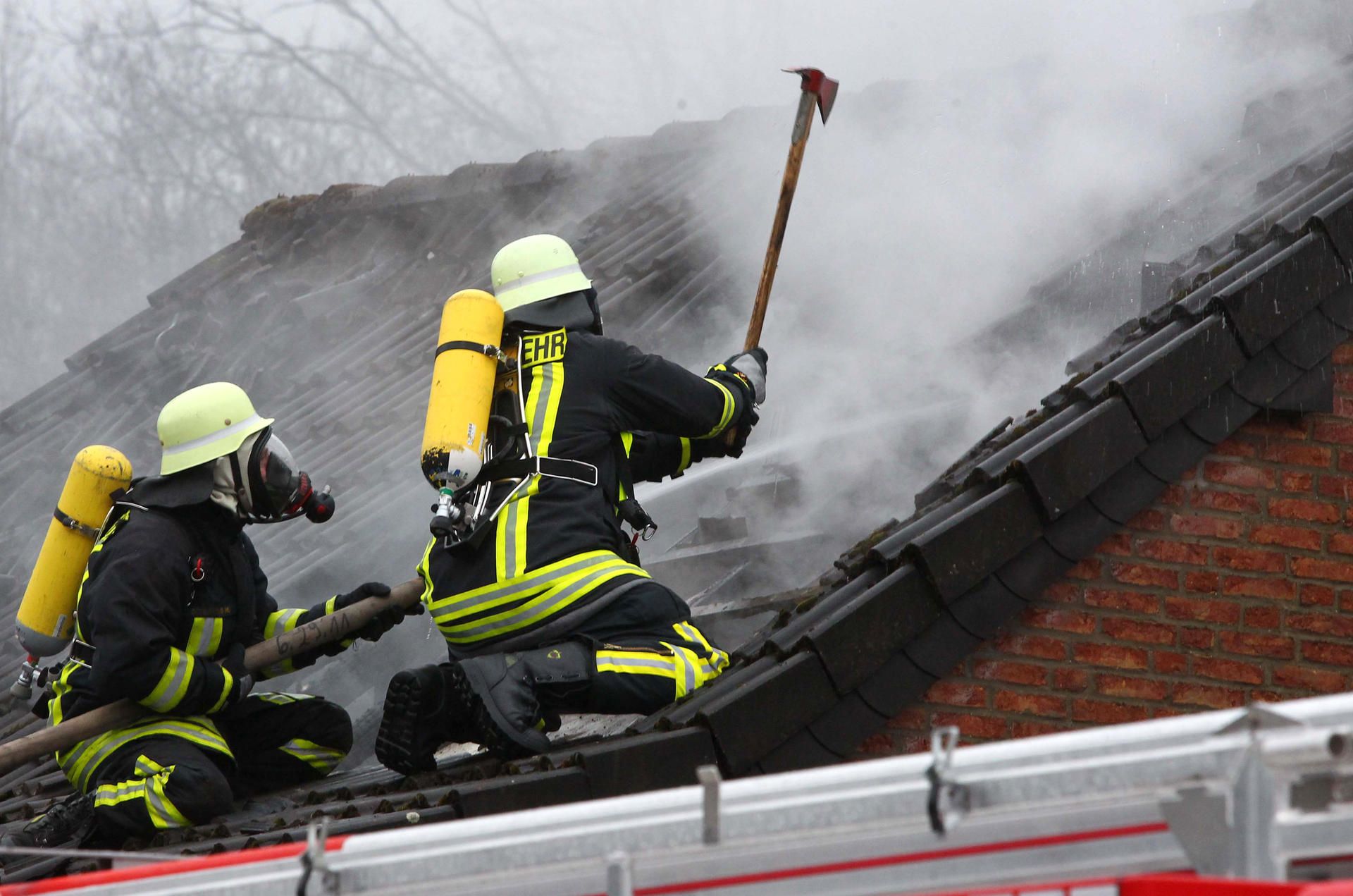 Feuerwehr Aachen Archiv dpa
