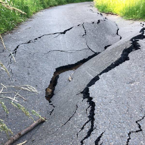 Unterspuelter_feldweg2