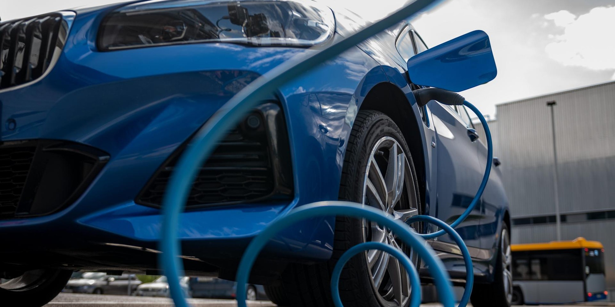 Ladesäule E-Auto 120821