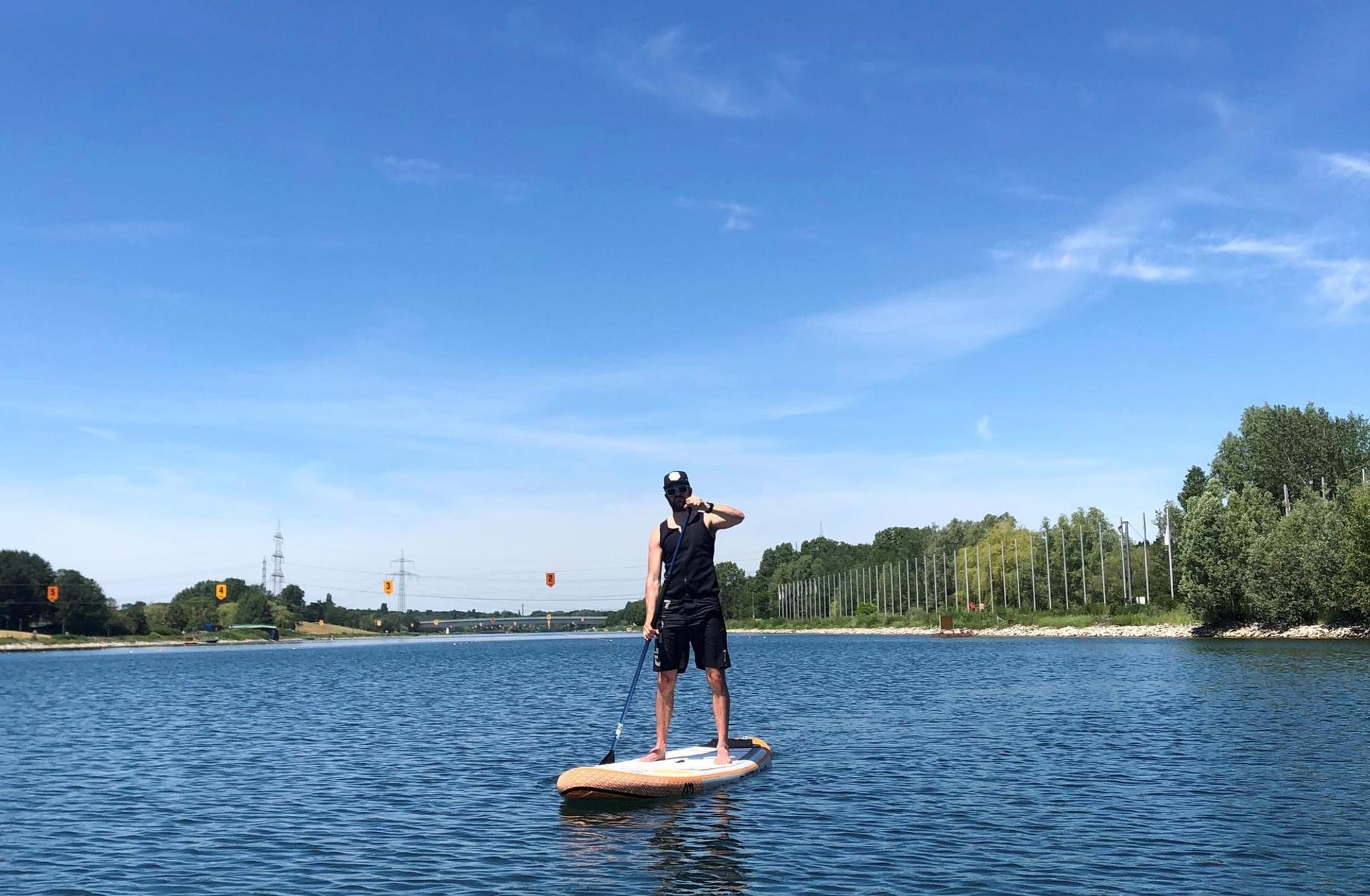 stand up paddling_Credit_Angela Sommersberg