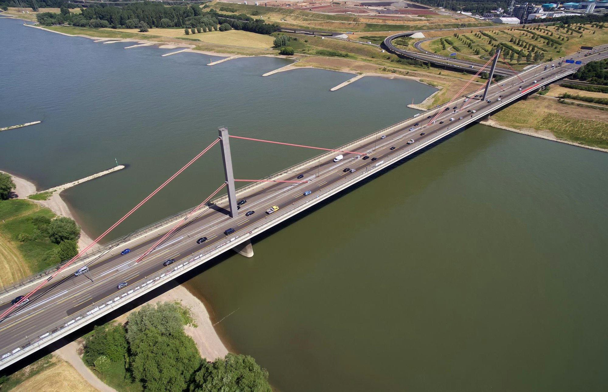 Leverkusener Brücke dpa