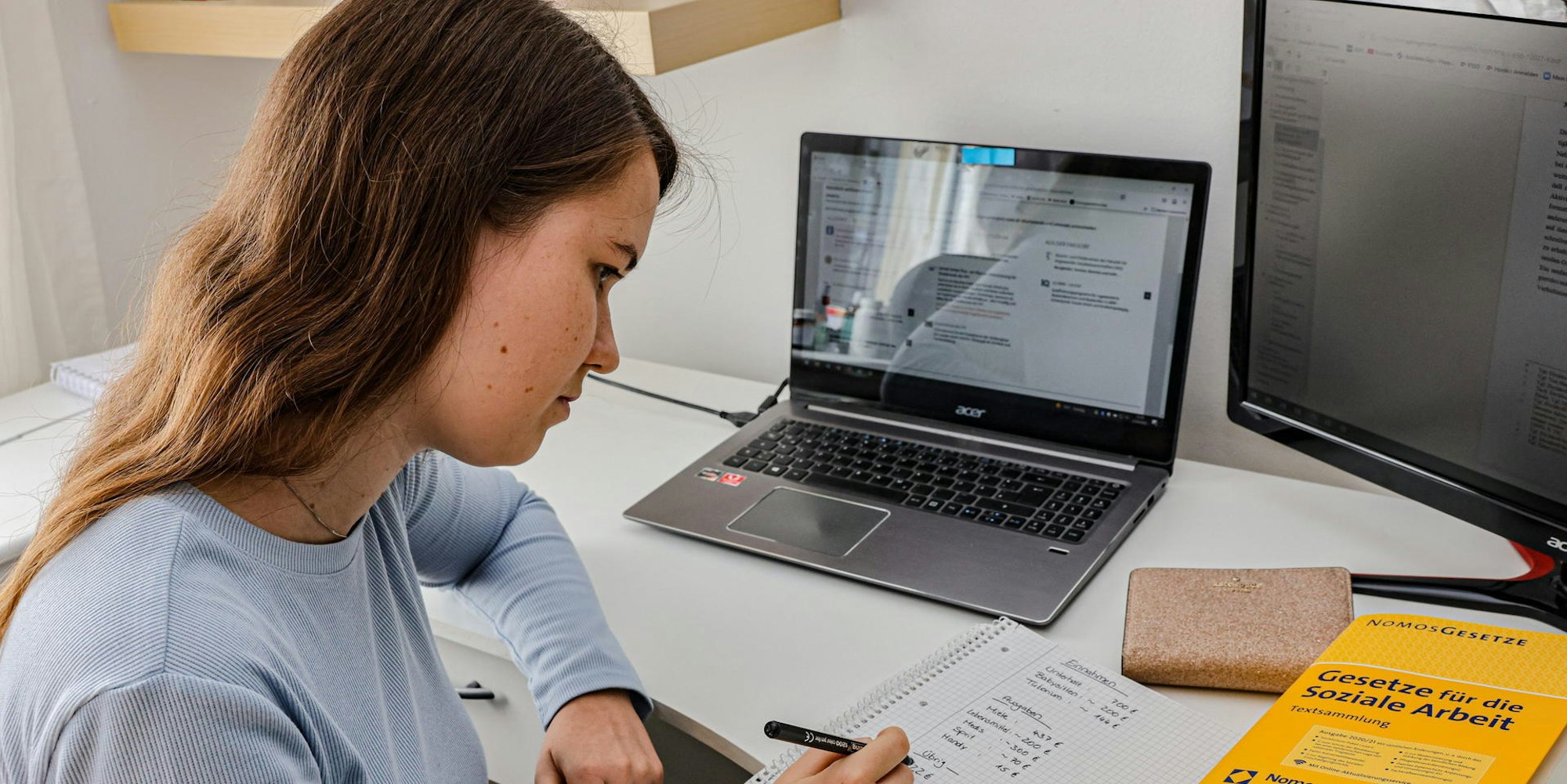 KR Studentin Sally rechnet