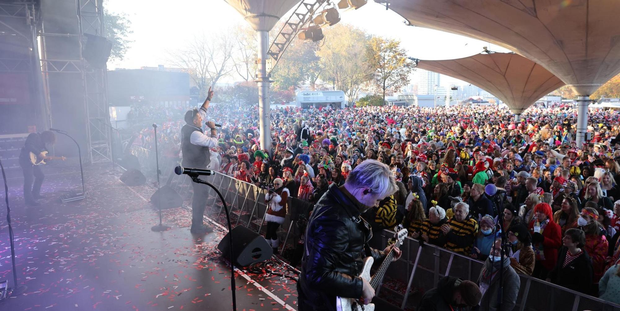 nab211111_Karneval_Tanzbrunnen_03 (1)