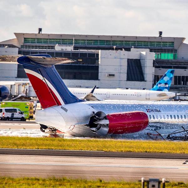 Miami Flugzeug in Flammen