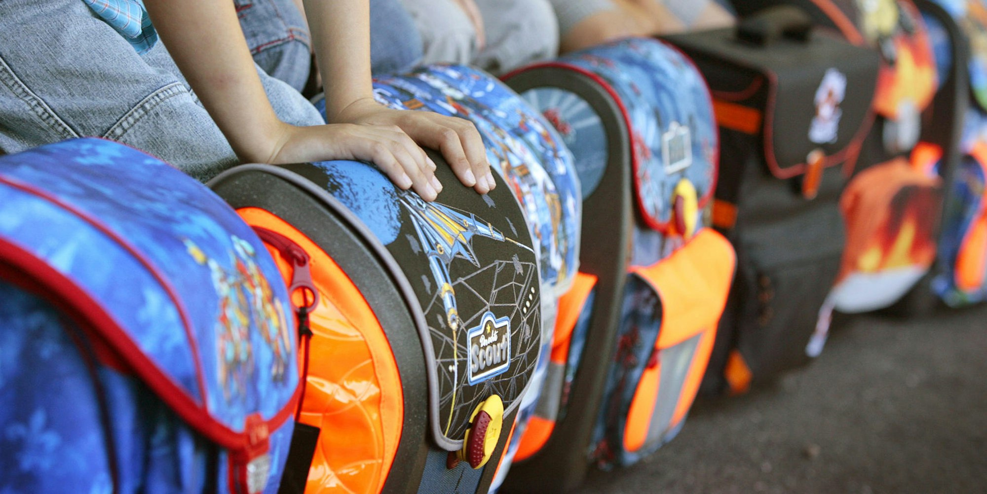 Grundschueler_Schultaschen