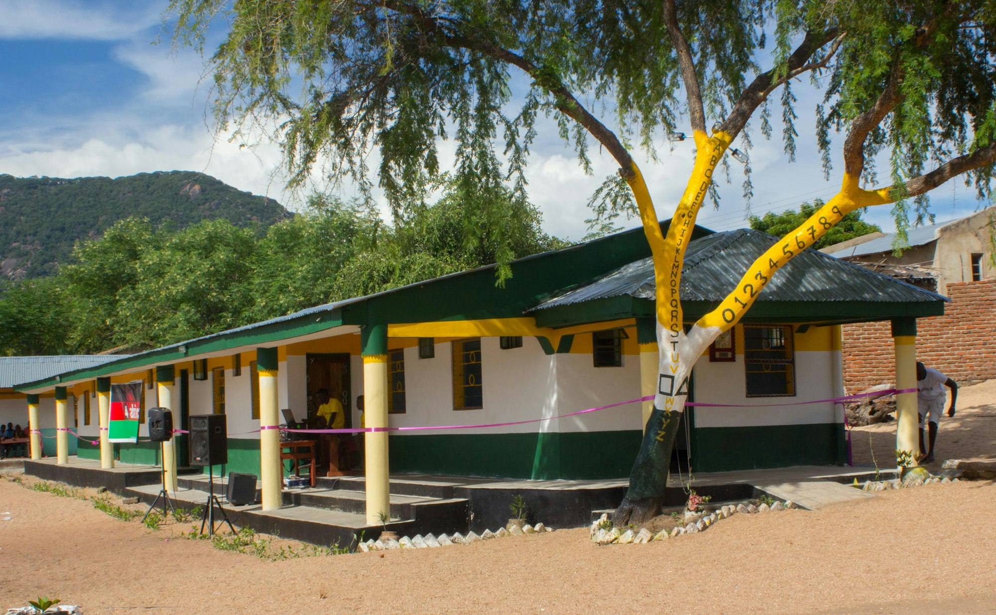 Malawi_Schulgebaeude