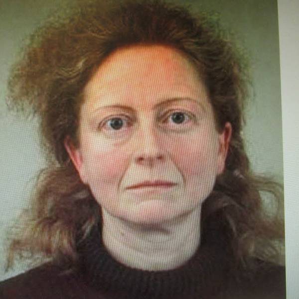 Ein Passbild zeigt Anett Carolin Kaiser