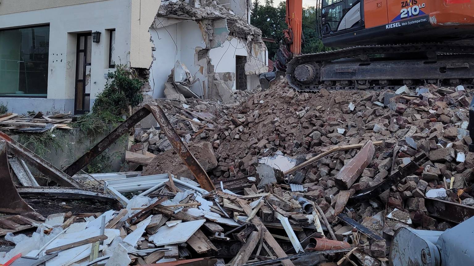 Abbruch Rösrath Hauptstraße_Neu