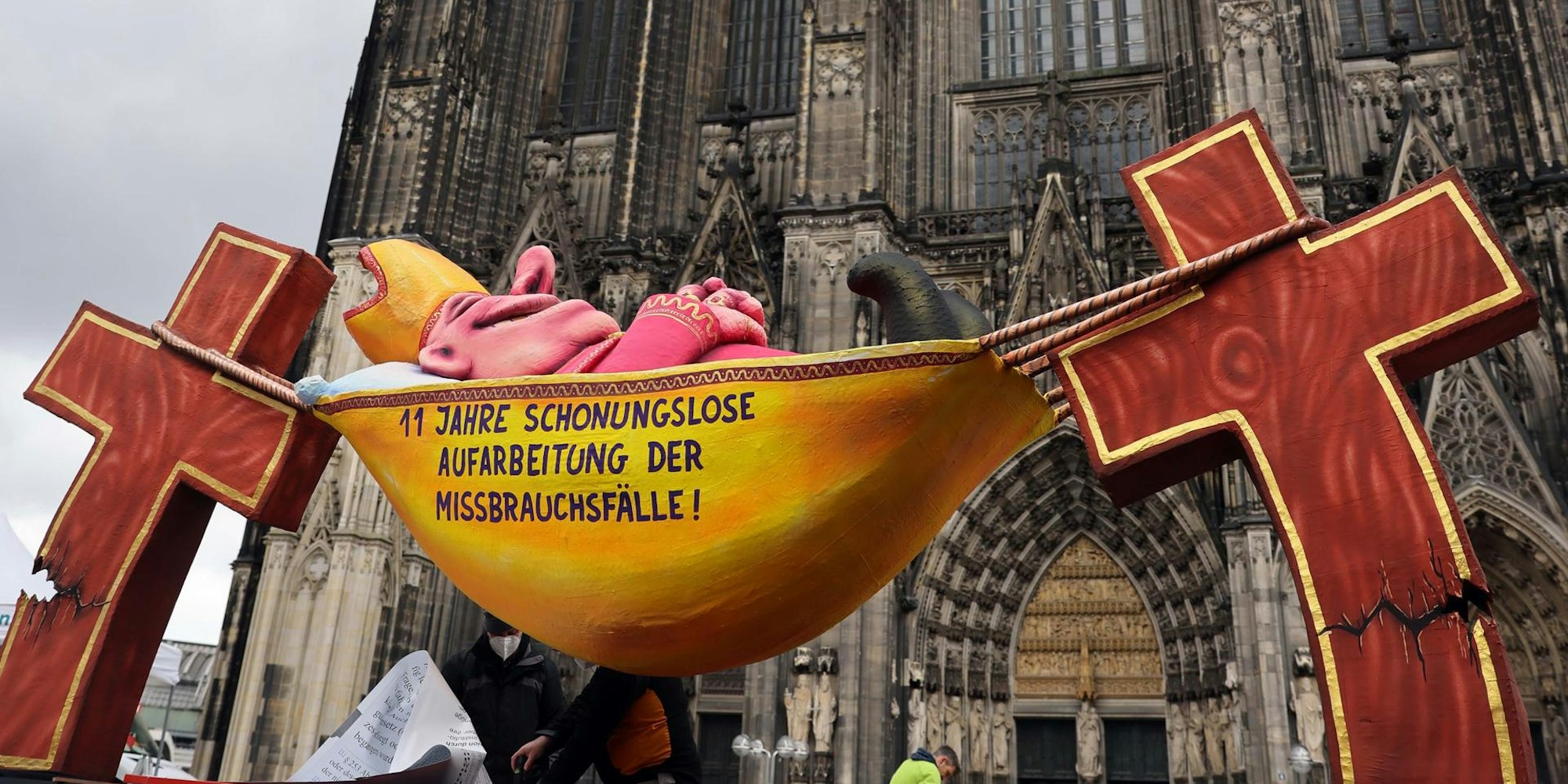 Protest vor dem Dom