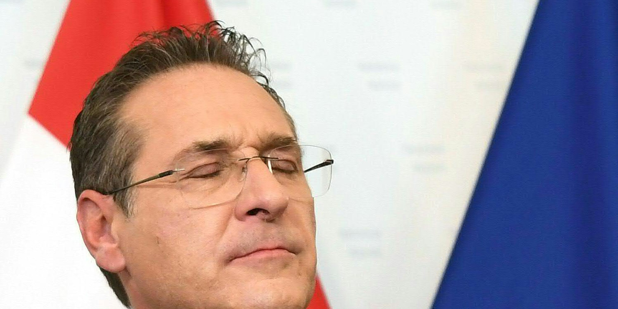 Strache