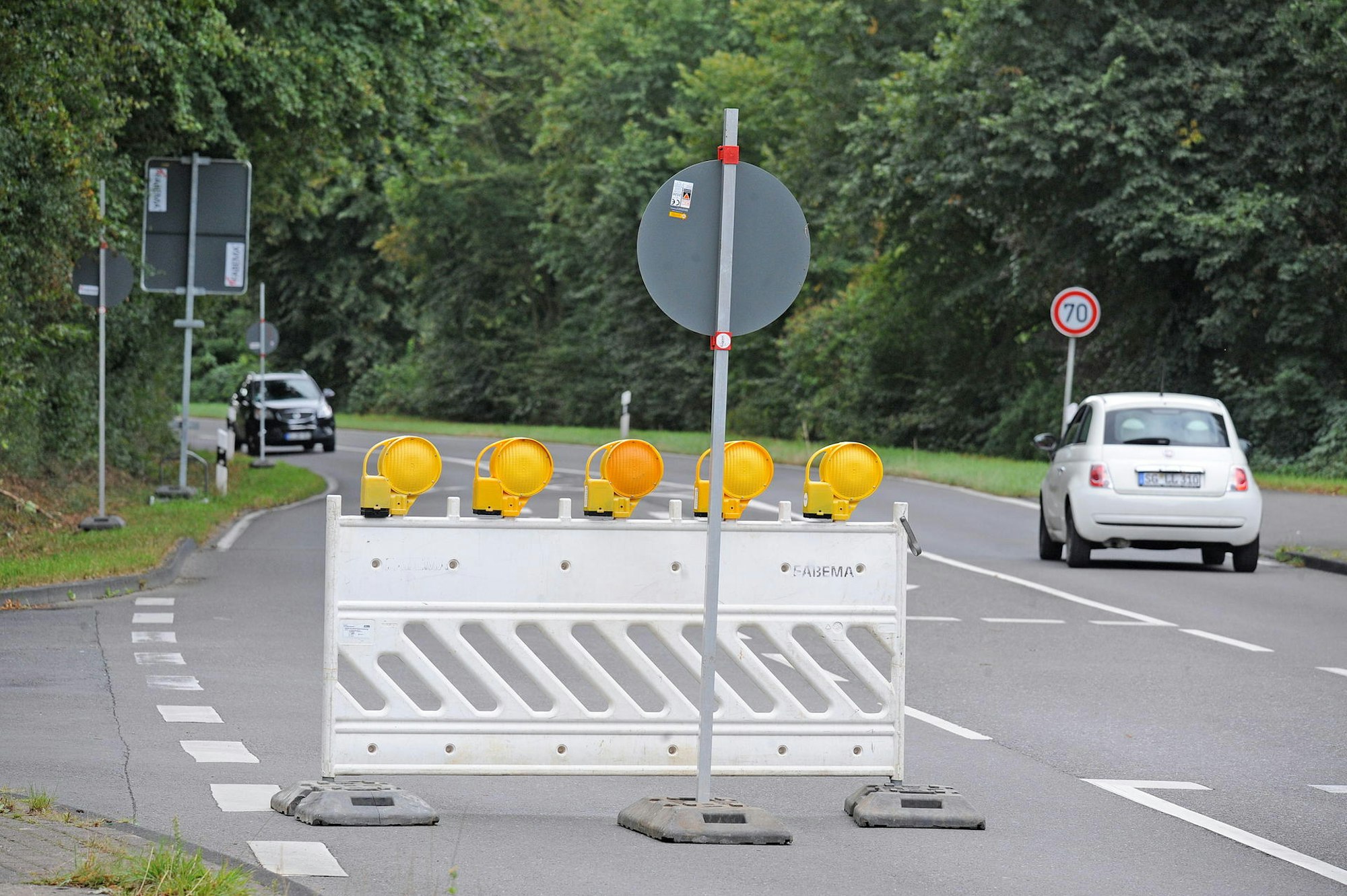 wu-baustelle-balken_(3)