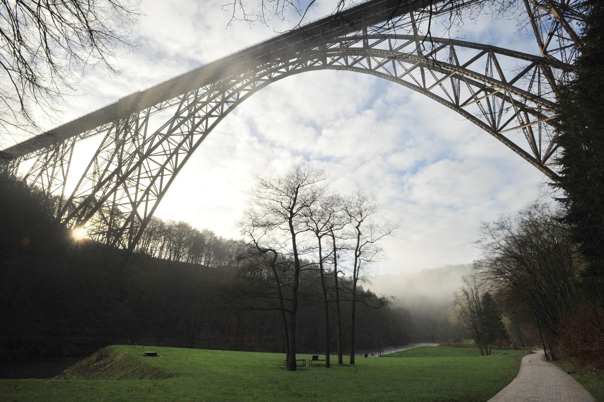 MuengstenerBrueckeRalpfKriegerWinter