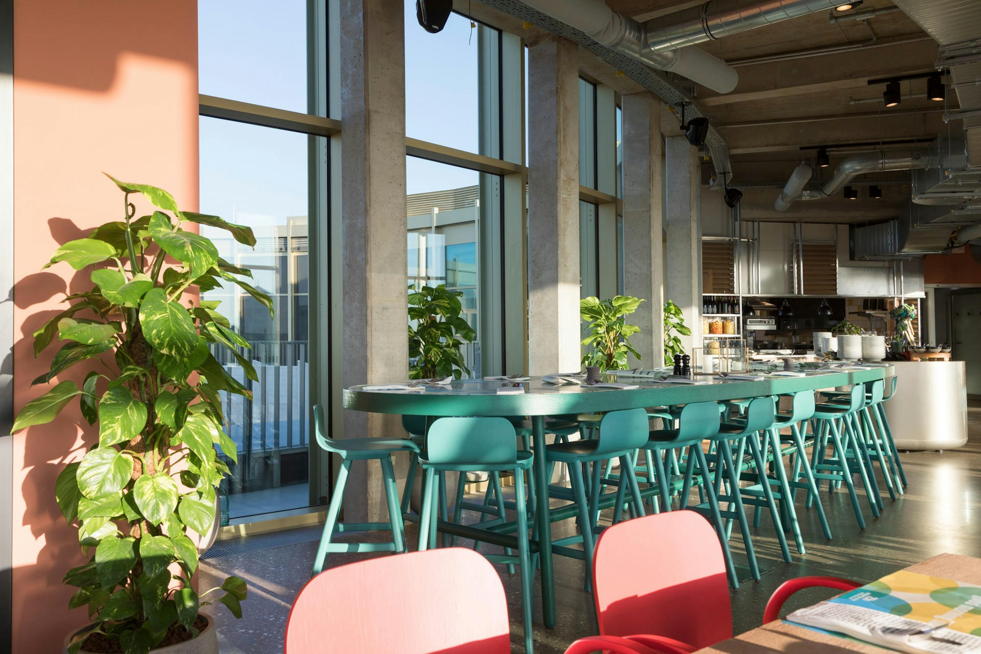 25h_Circle_PatriciaParinejad_NENI_large7