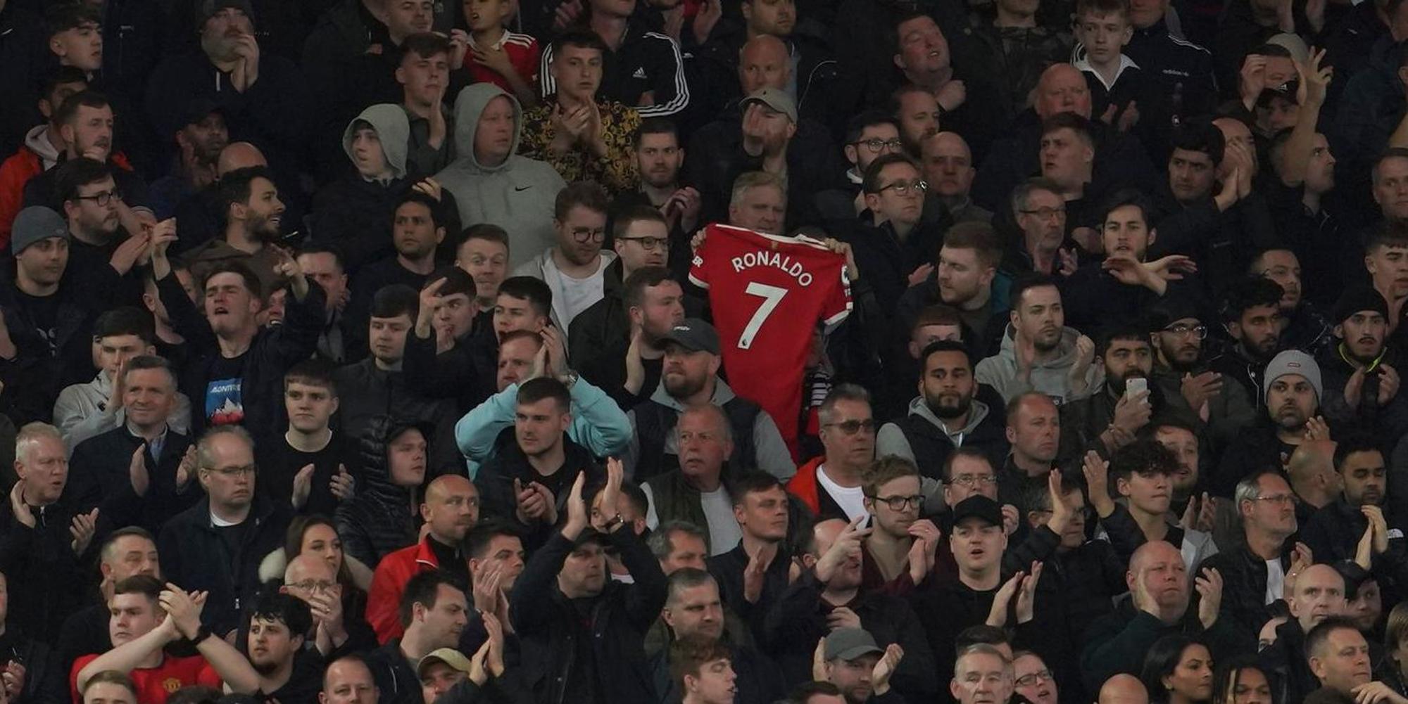 Zuschauer Liverpool CR7