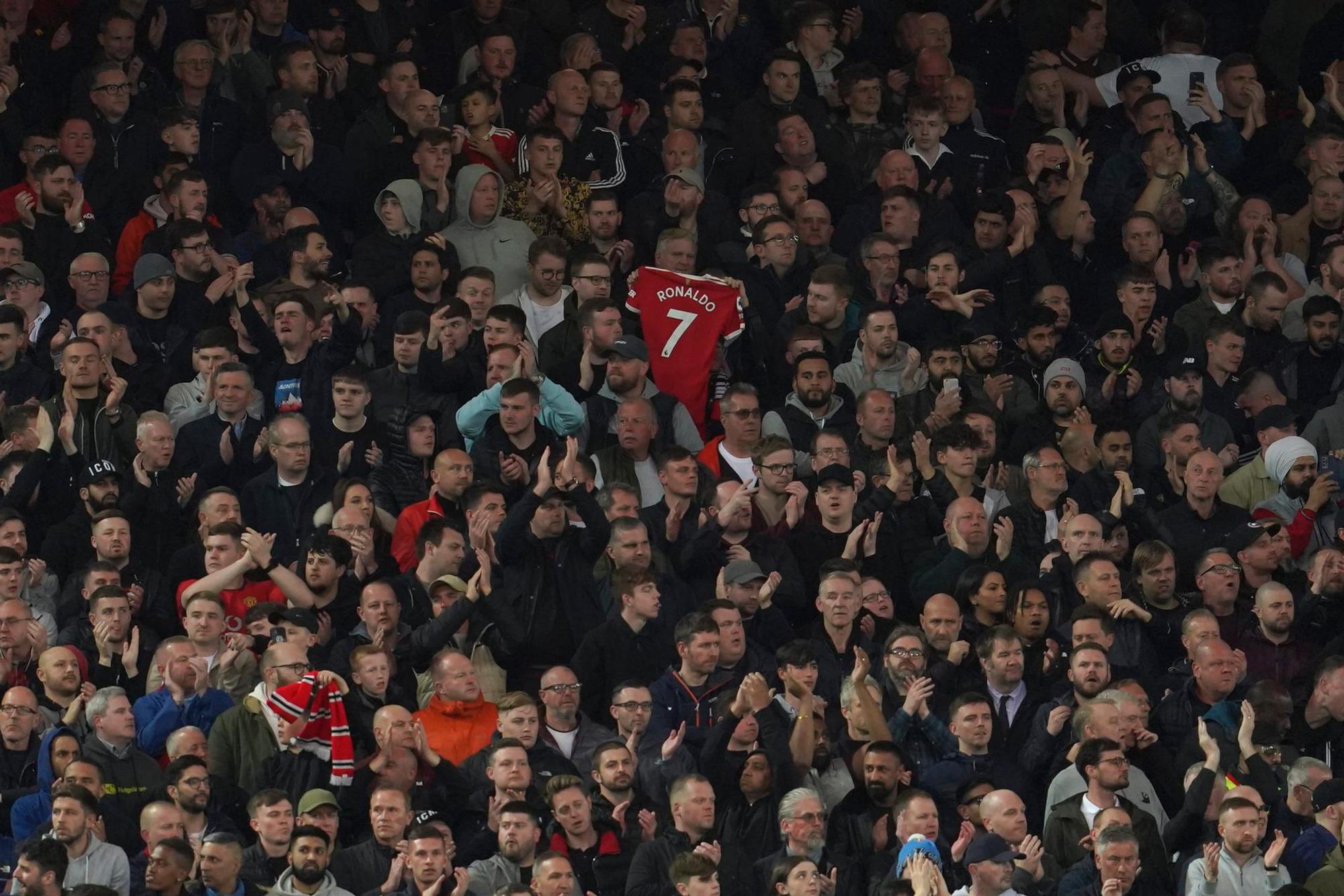 Zuschauer Liverpool CR7