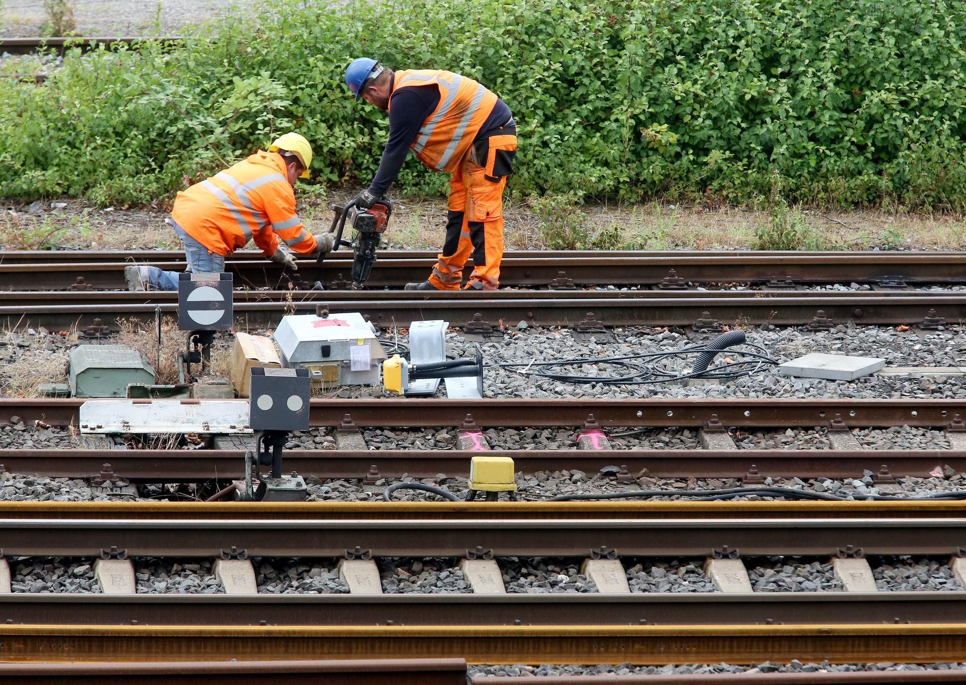 Reparaturen Bahngleis
