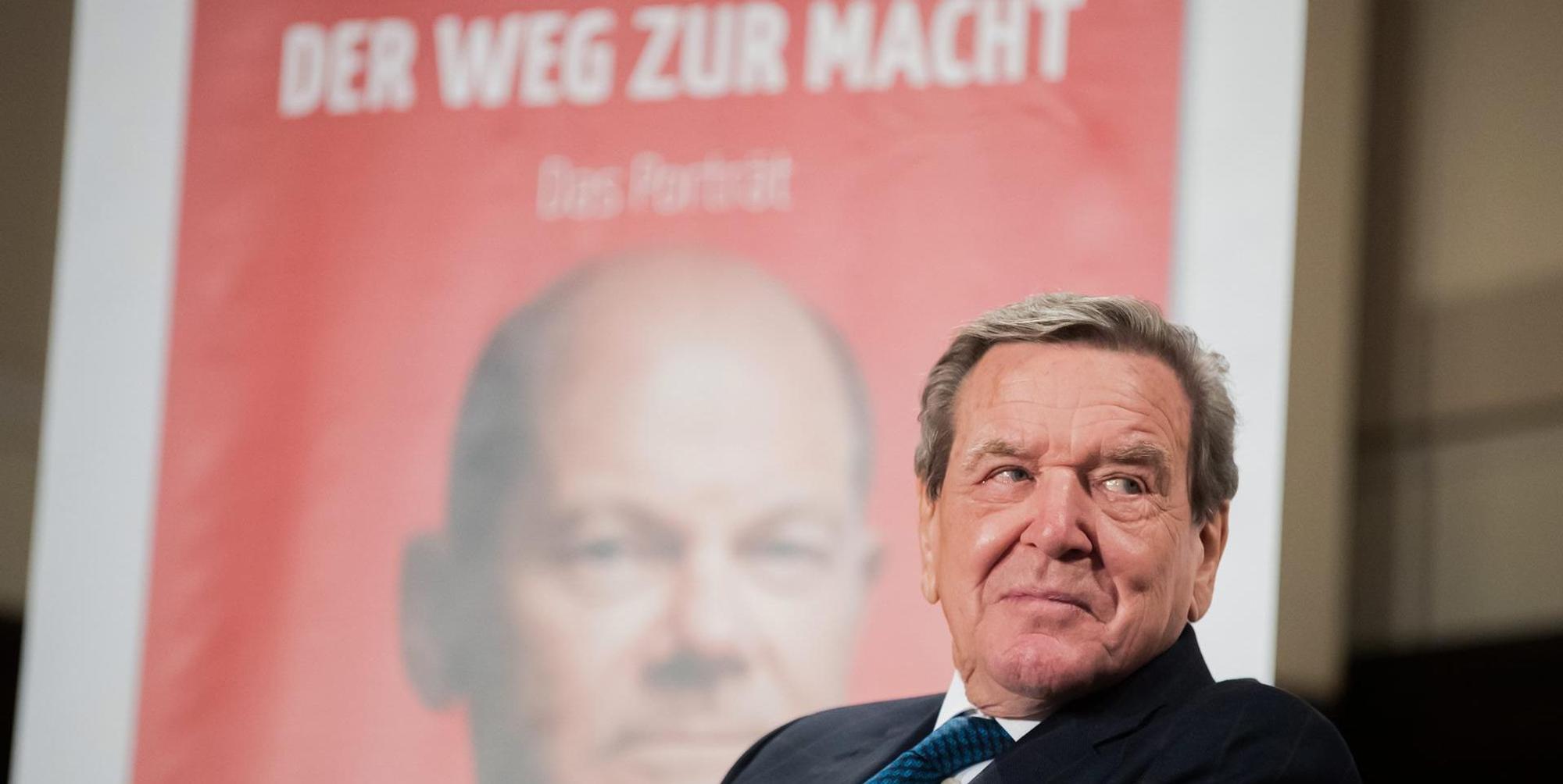 Gerhard Schröder DPA 290322
