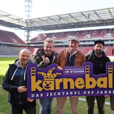 nab220223_Karnevall_Stadion_Karneball_02