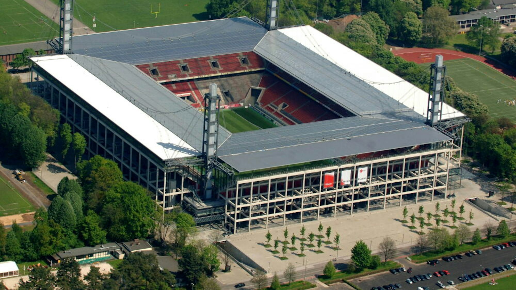 Stadion Müngersdorf