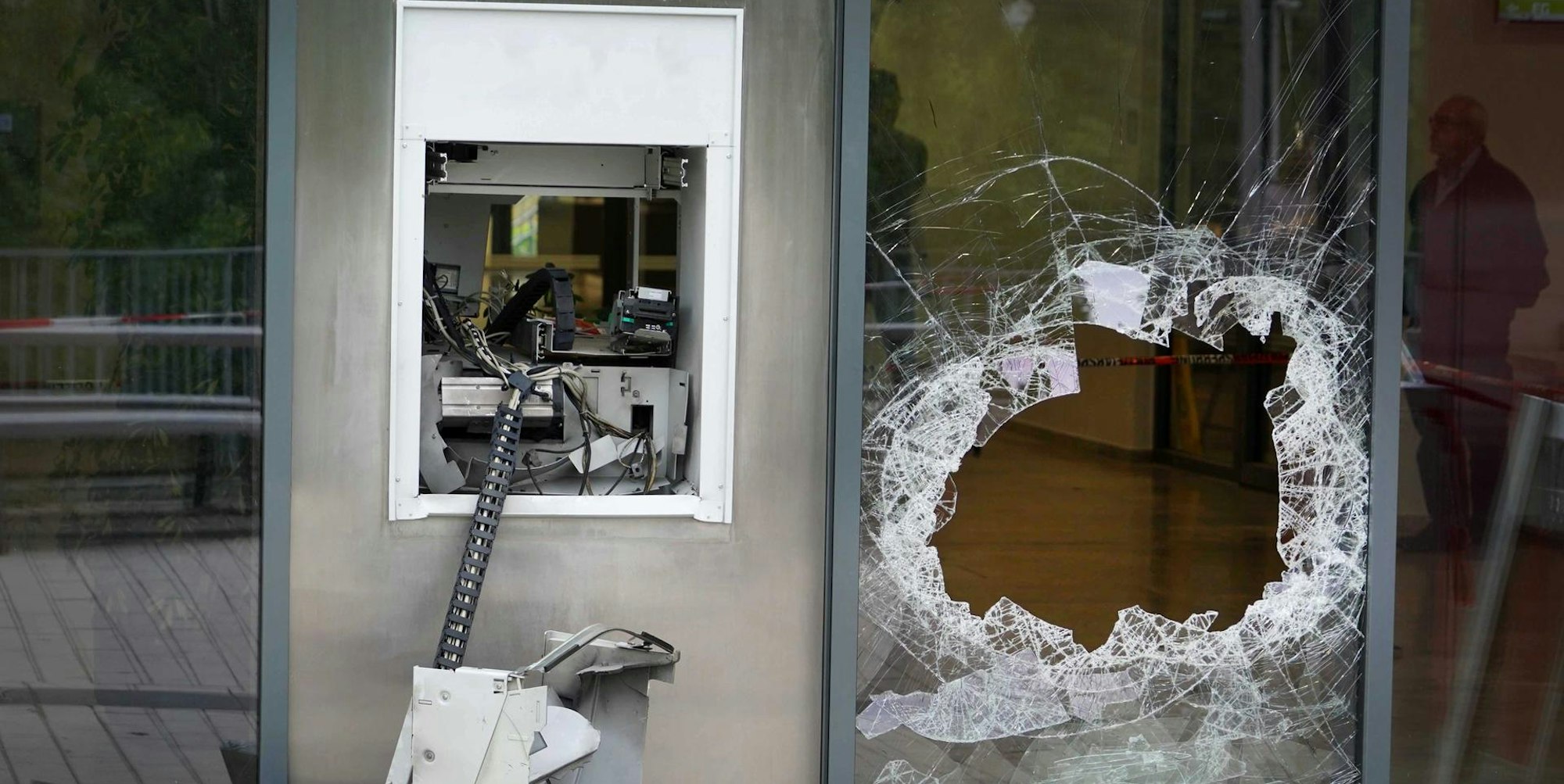 Gesprengter Geldautomat