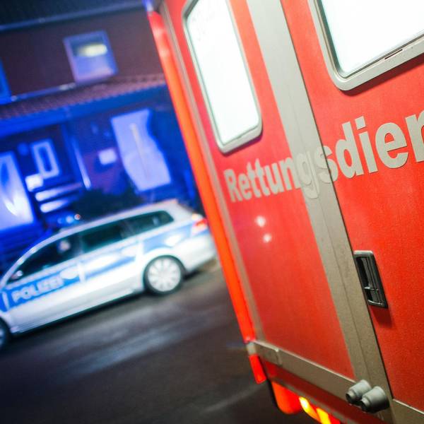 Polizei und RTW