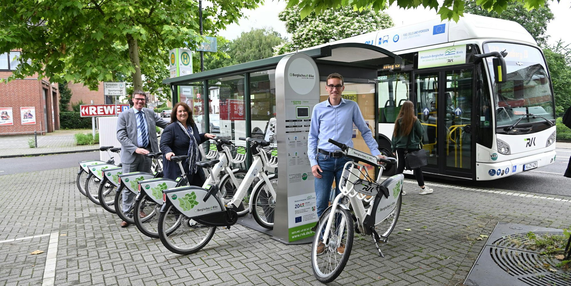 E-Bike Station Forsbach 140721