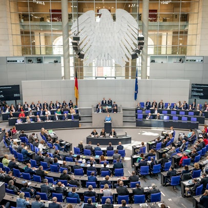 bundestag symbol sitzung
