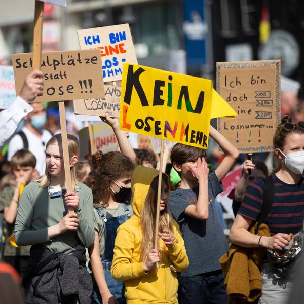 20220328_tb_Schuelerprotest_Anmeldeverfahren_003