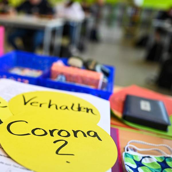 Schule in Corona