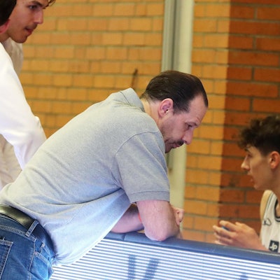 Simon Cote nach Schwelm