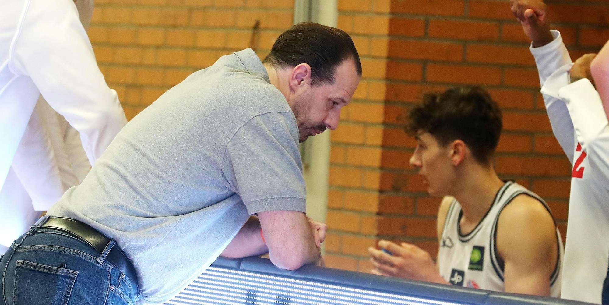 Simon Cote nach Schwelm