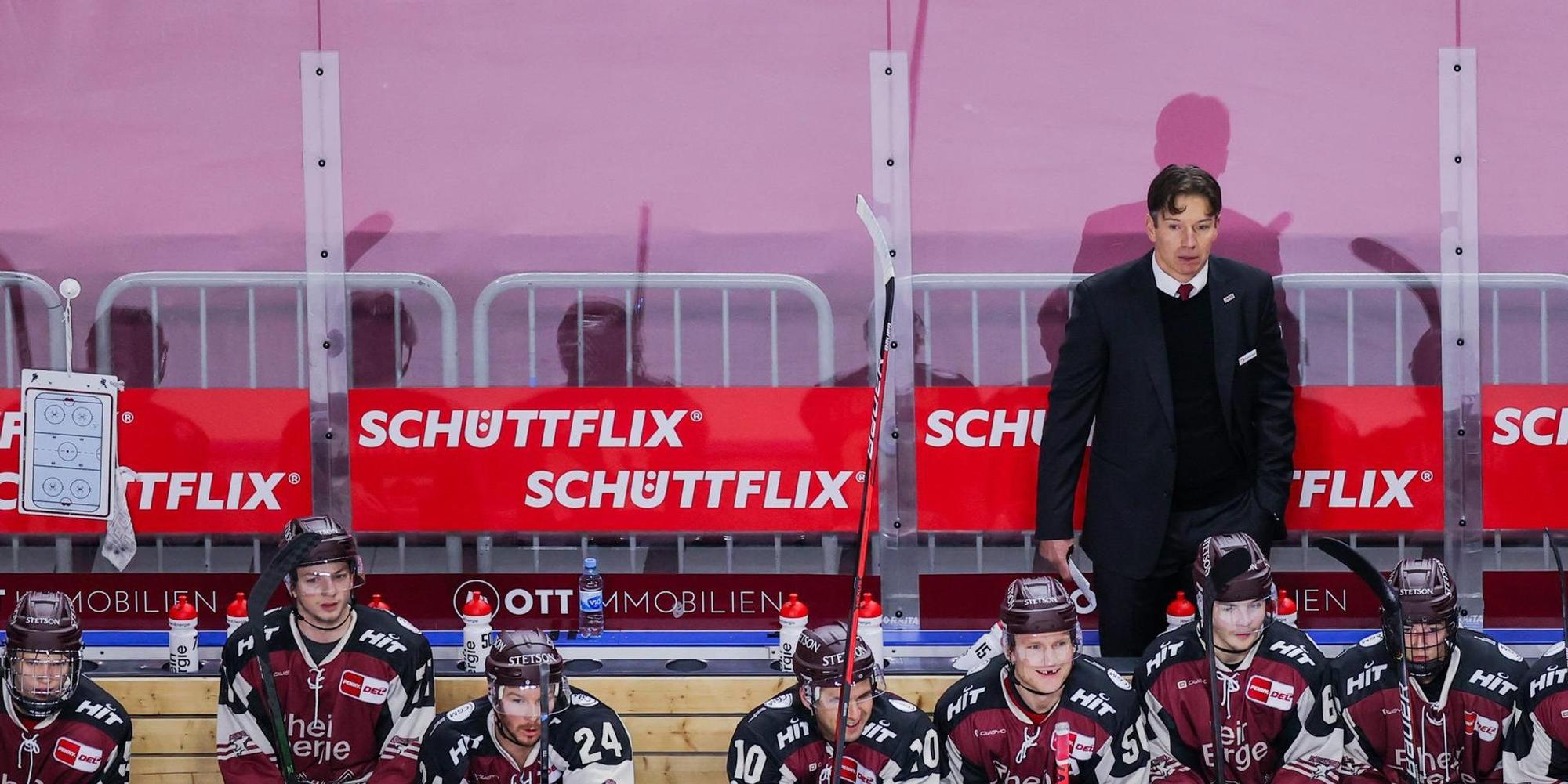 Kölns Trainer Uwe Krupp