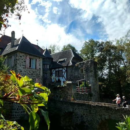 Burg Lede in Bonn-Beuel Vilich Peter Seidel