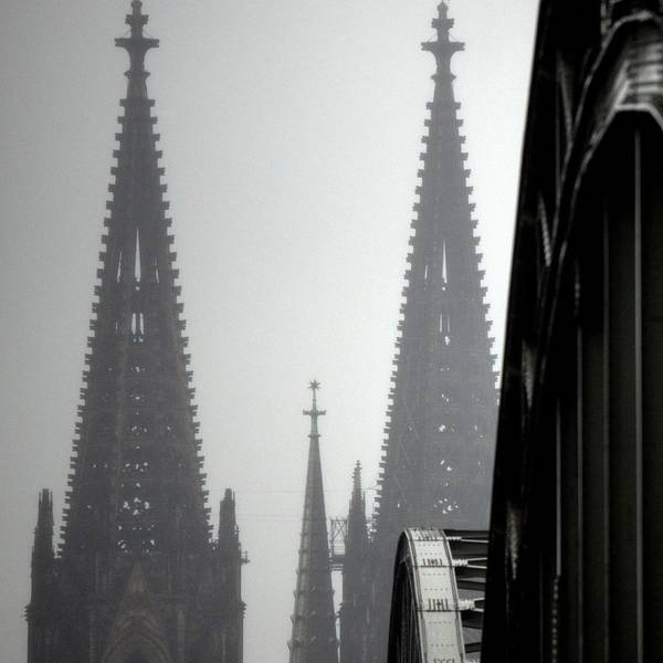 Kölner Dom im Nebel