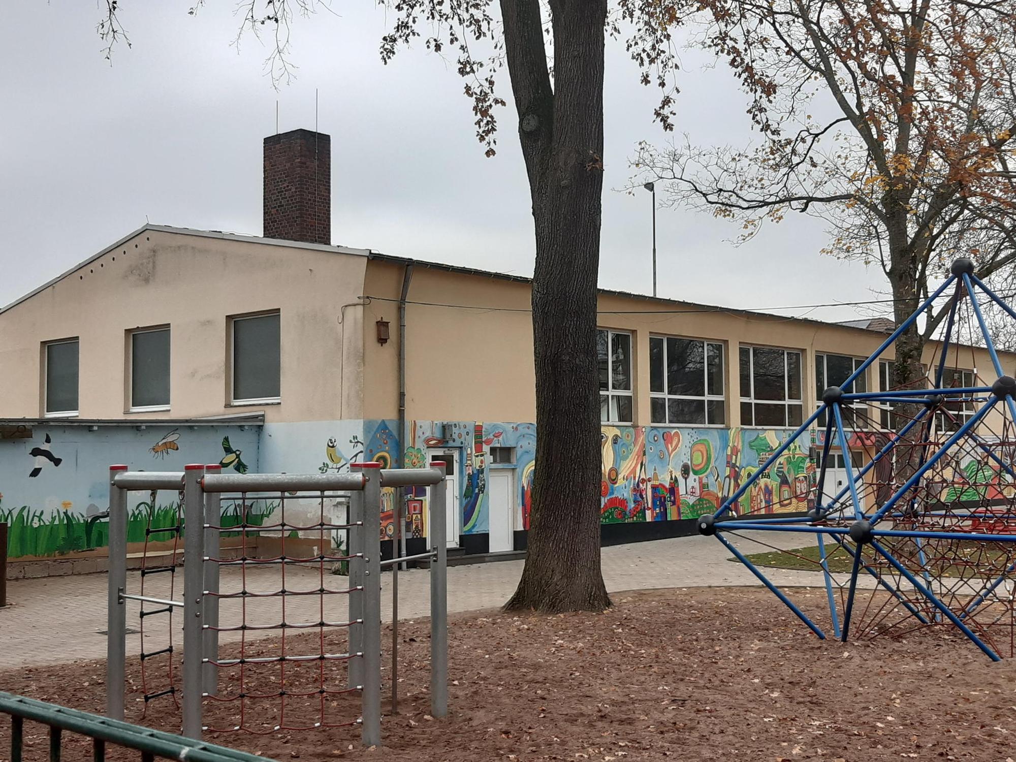 Alter_Sportplatz2