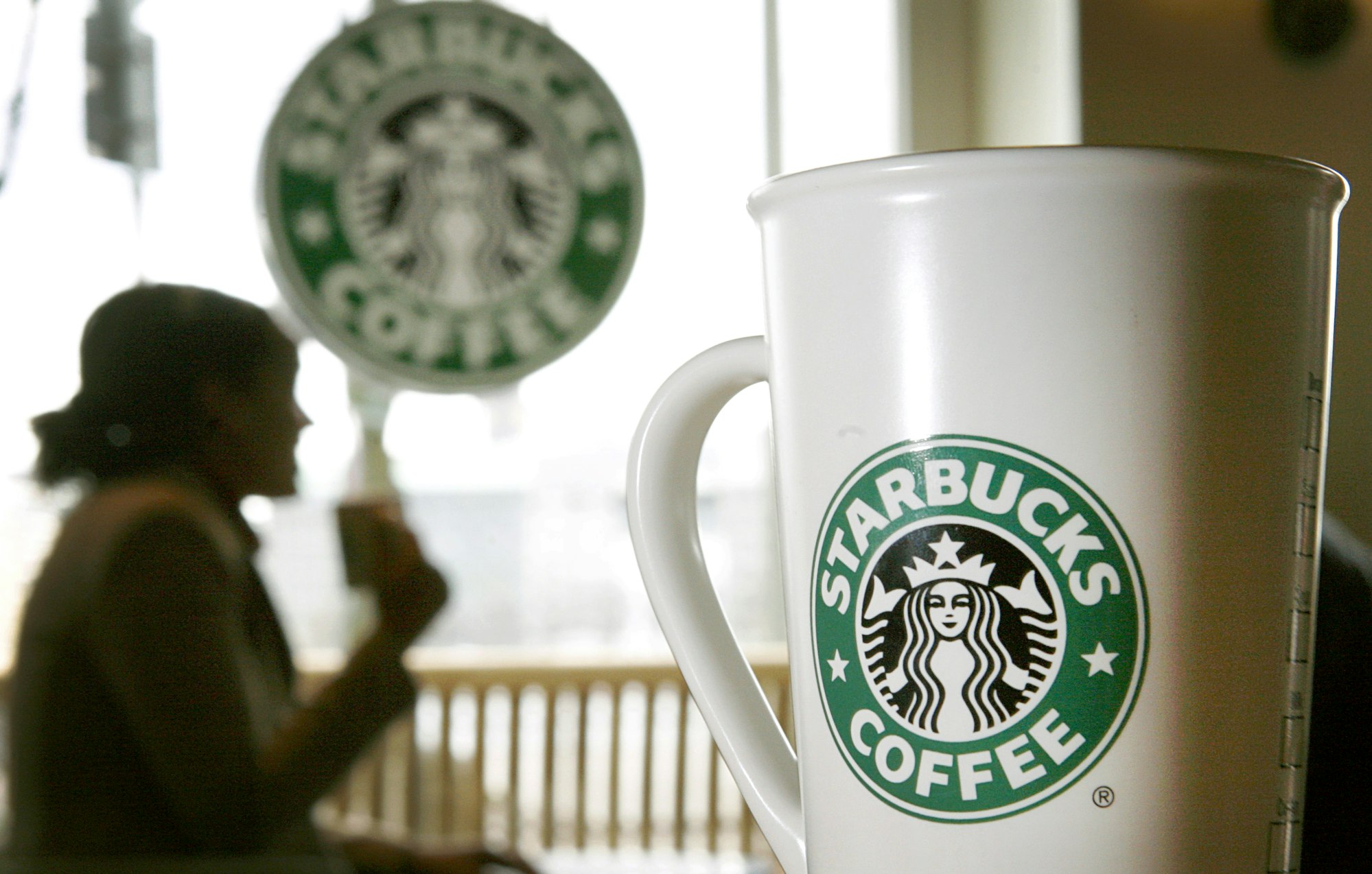 Starbucks_Q2_Zahlen_50114601