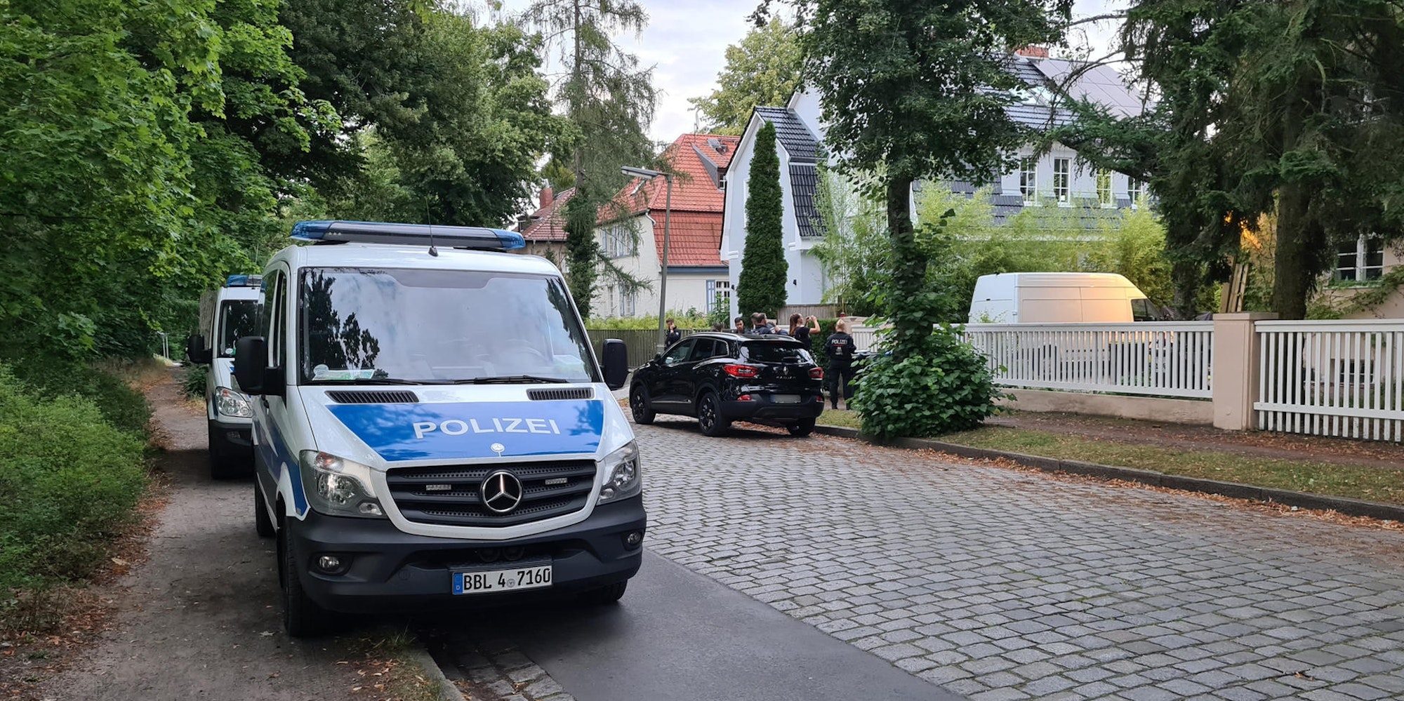 Berlin Polizei Serienvergewaltiger