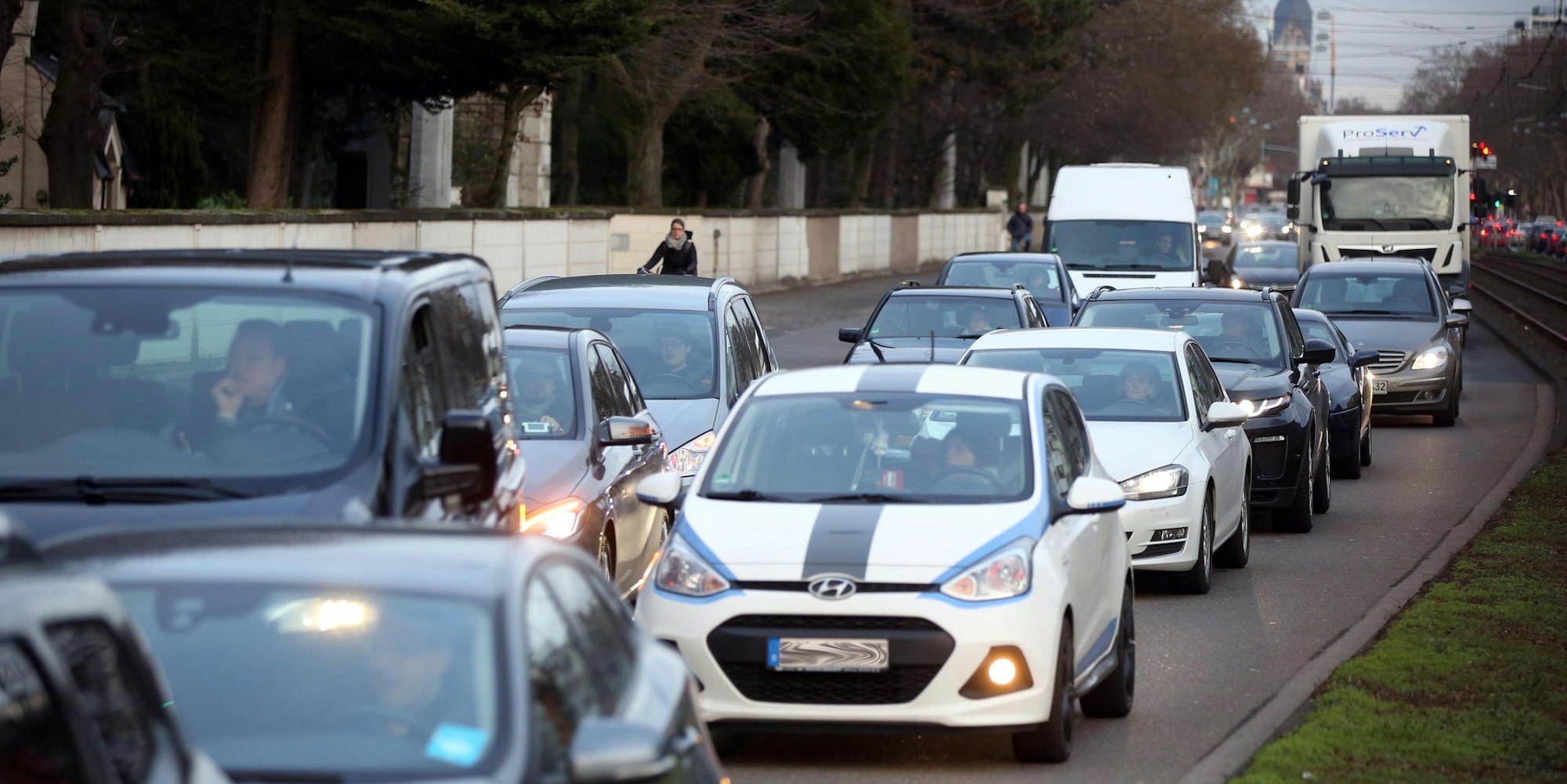 nab20190206_Stau_Aachener_Strasze_05