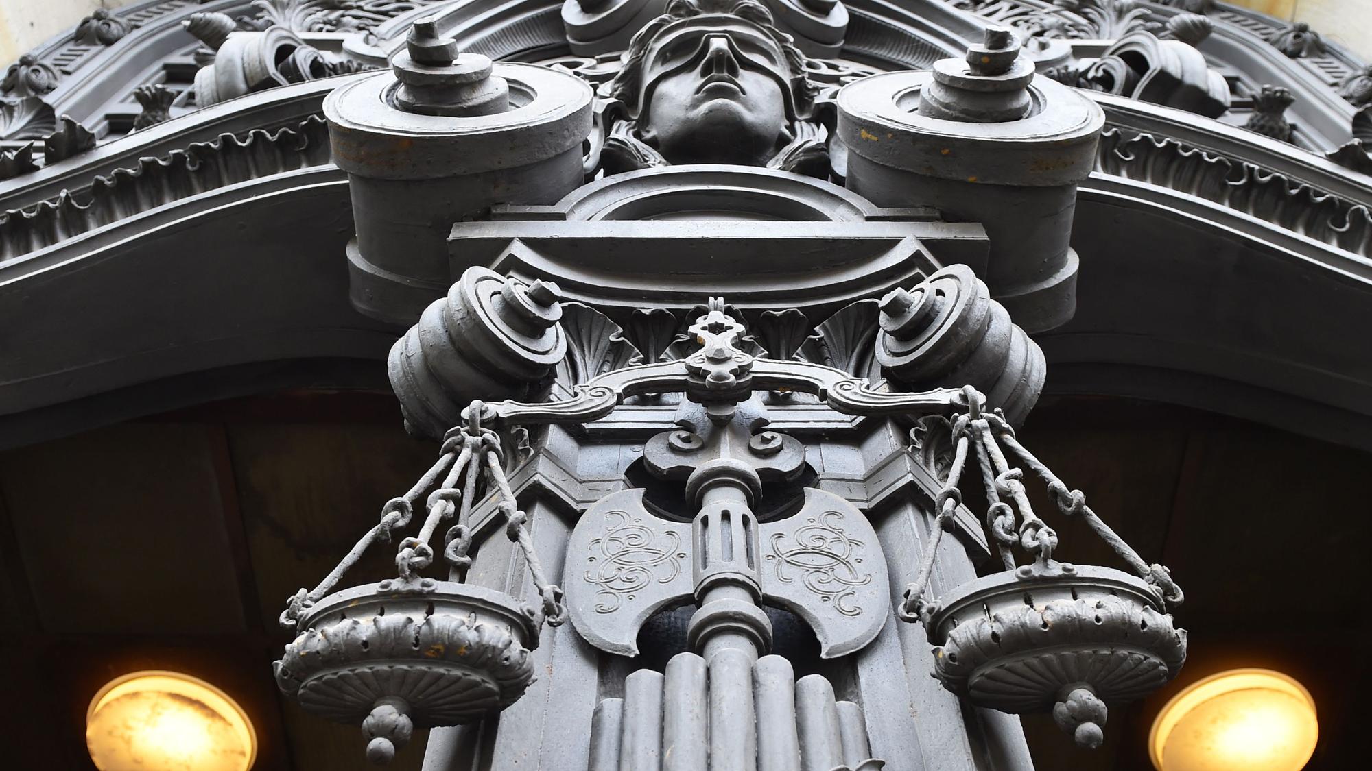 Justitia am Gericht
