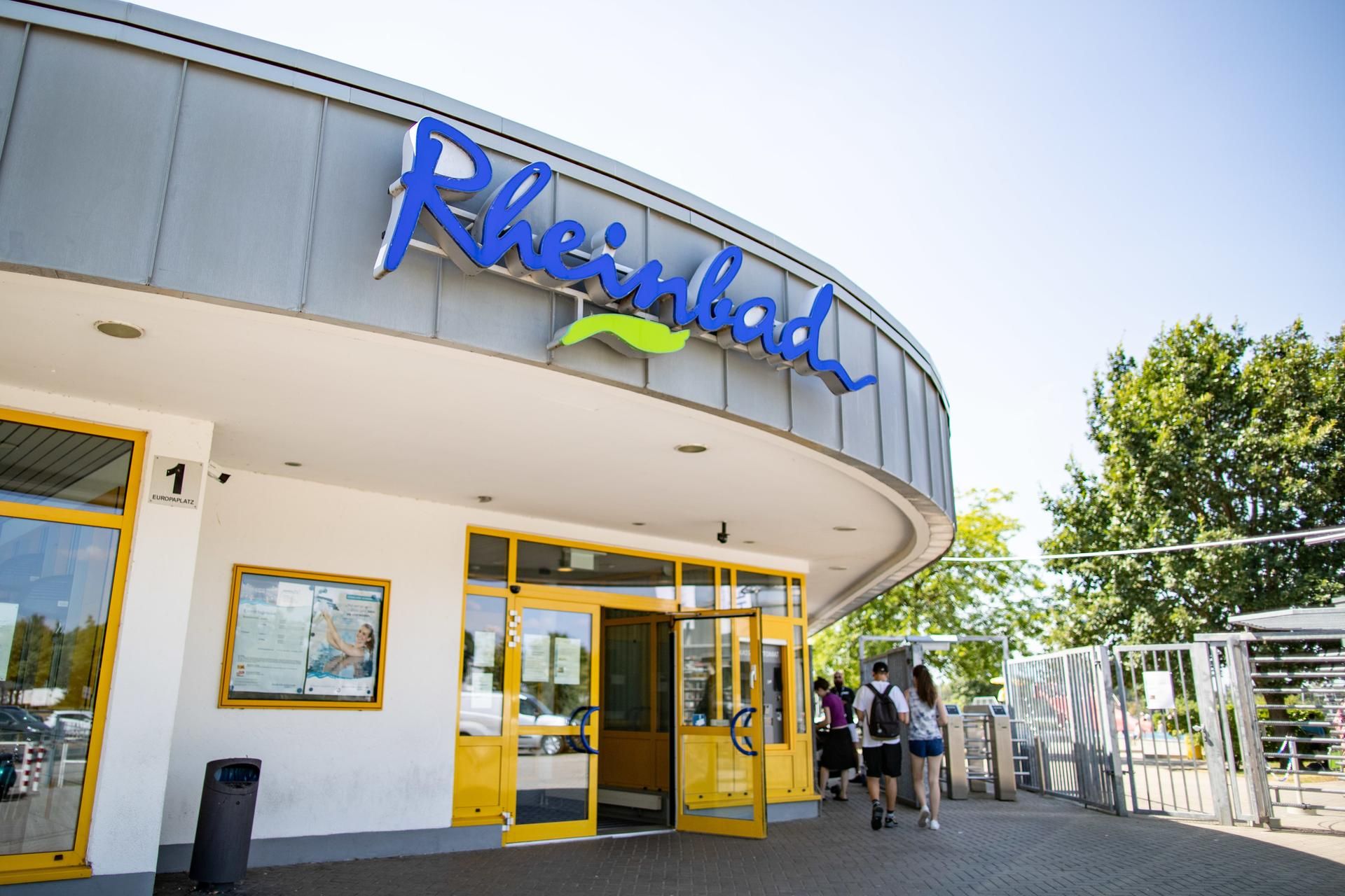 Rheinbad Symbolbild dpa 120819
