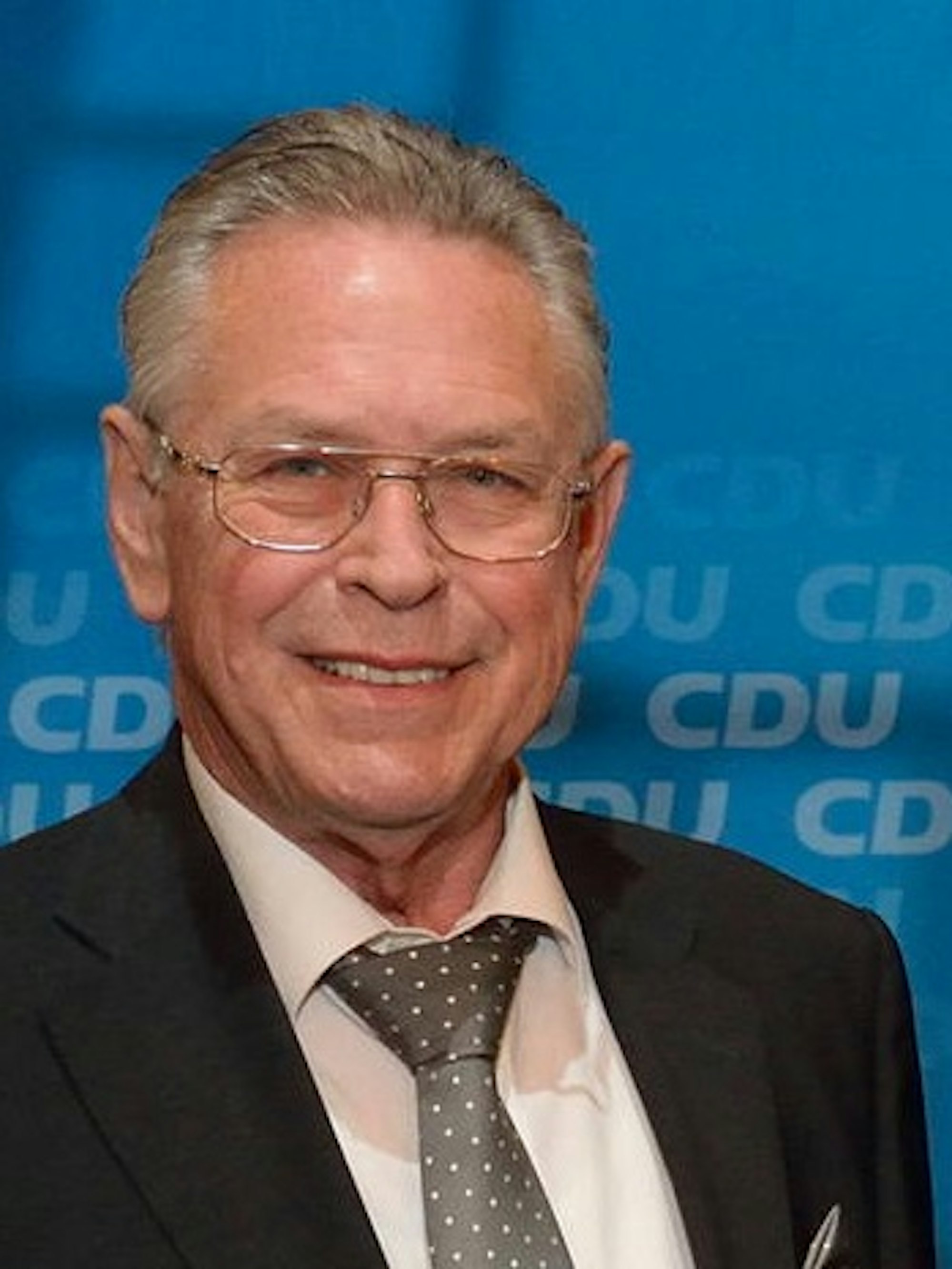 Holger Müller (2 vl)