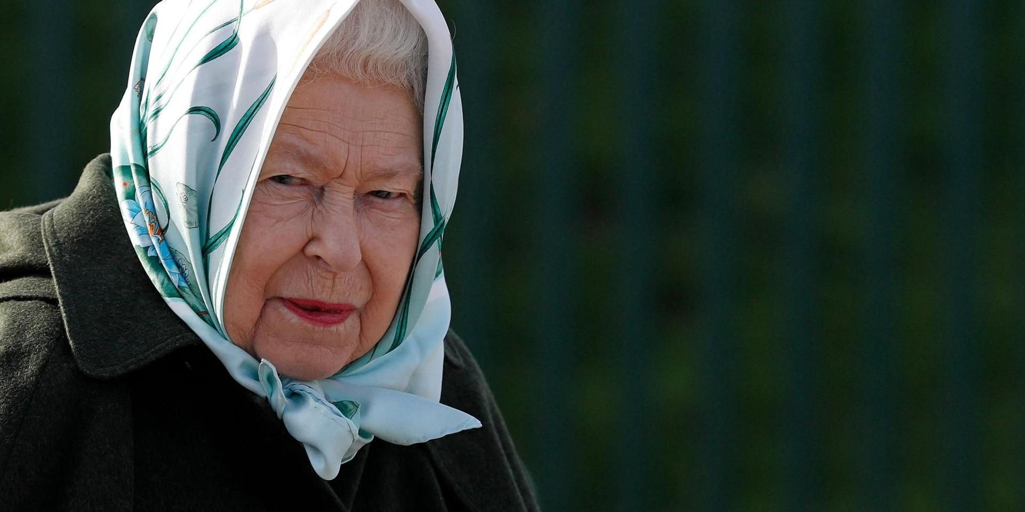 Elizabeth II.