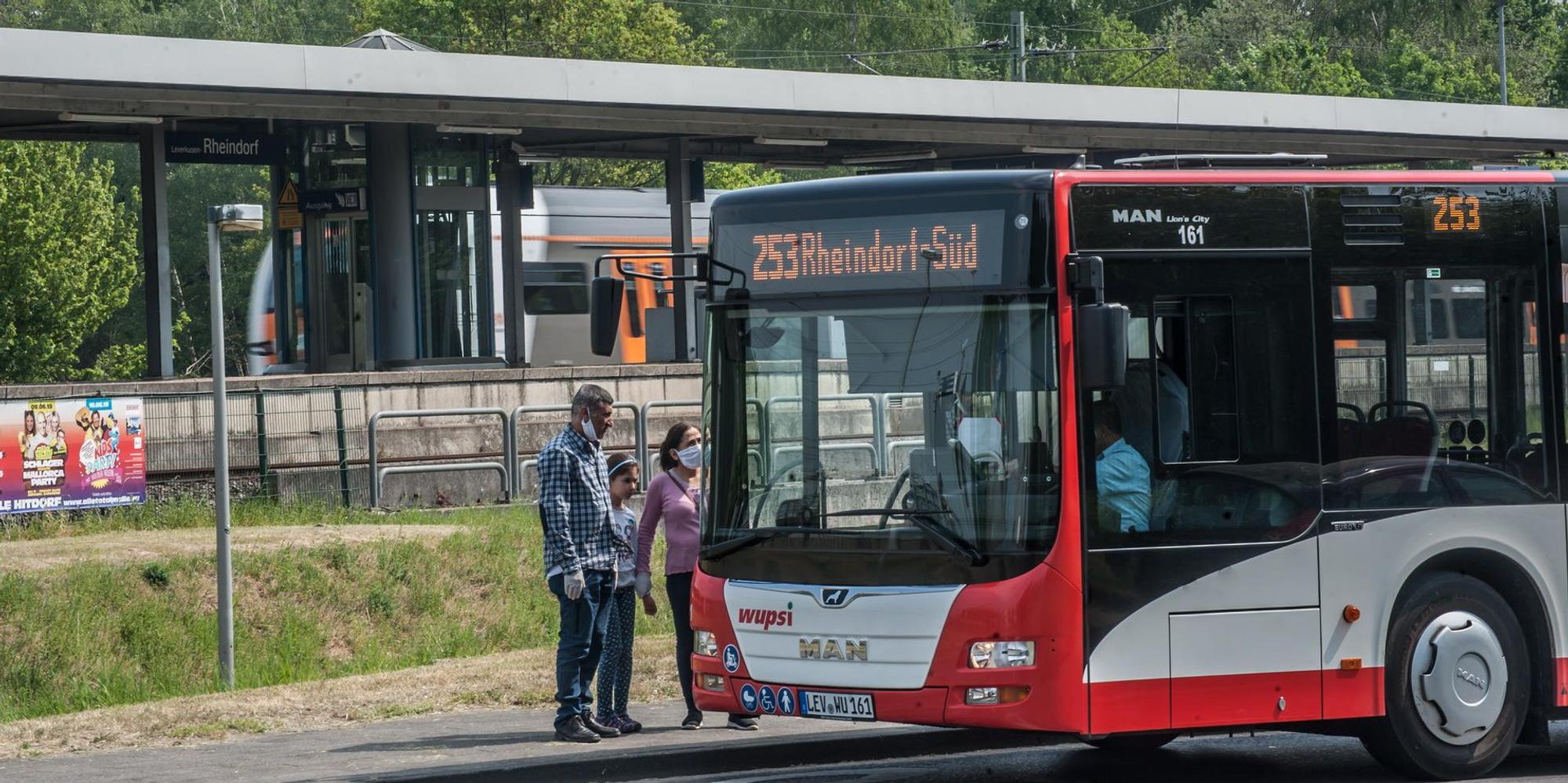 leverkusen-linie253-wupsi-vorm_huettebraeucker_ALF_0769