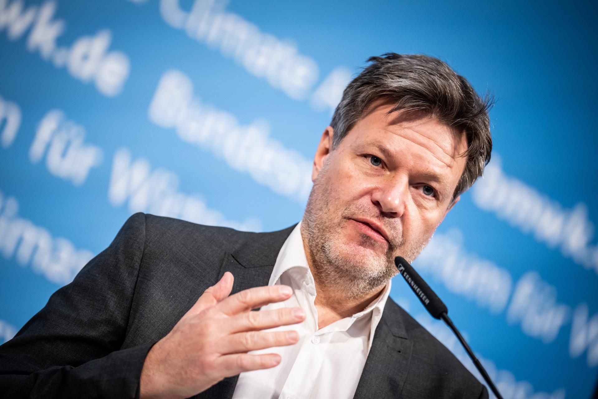 Habeck im Interview