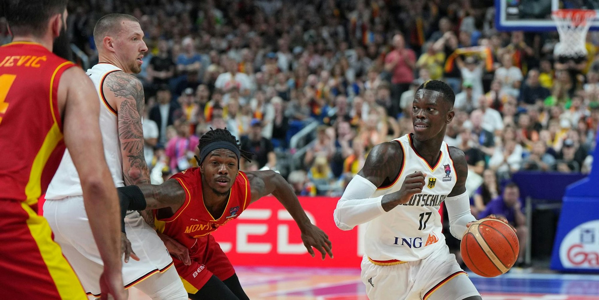 Schröder DPA 130922