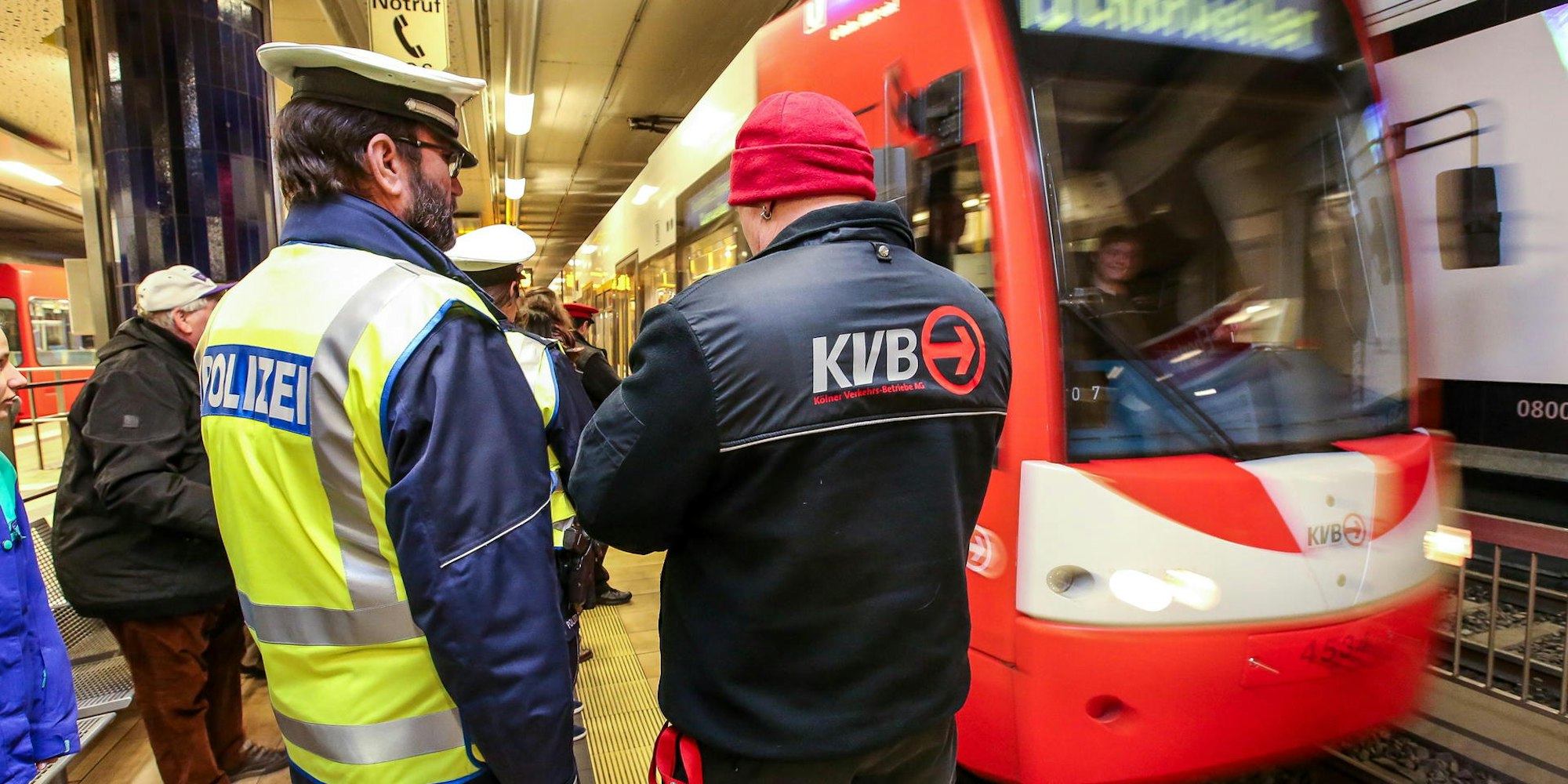 Ebertplatz KVB Polizei